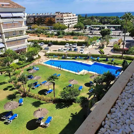 Golden Mile Penthouse, Pool-parking, 5min Beach! Marbella