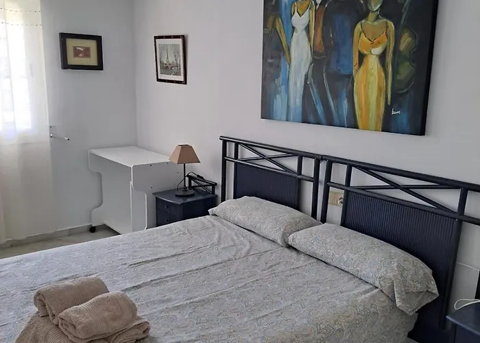 Апартаменти Golden Mile Penthouse, Pool-parking, 5min Beach! Марбелья