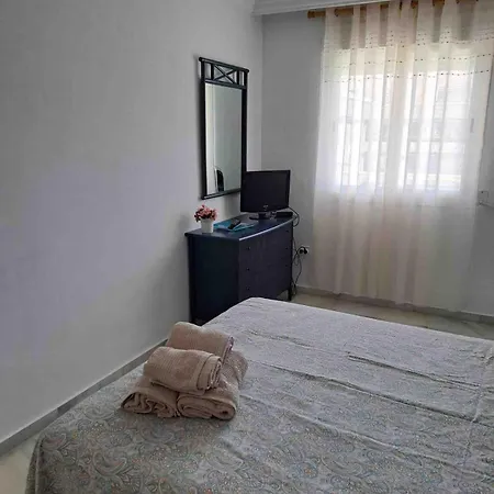 Golden Mile Penthouse, Pool-parking, 5min Beach! *