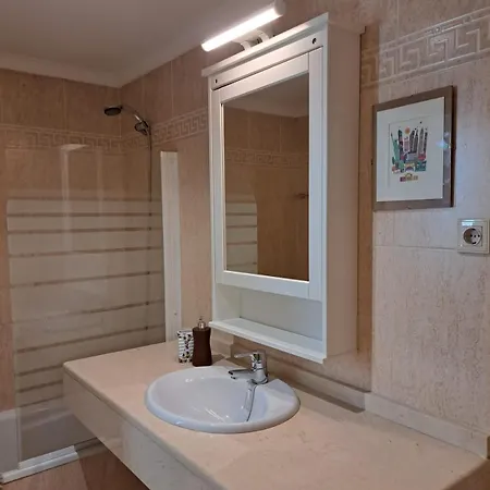 Apartament Golden Mile Penthouse, Pool-parking, 5min Beach! *