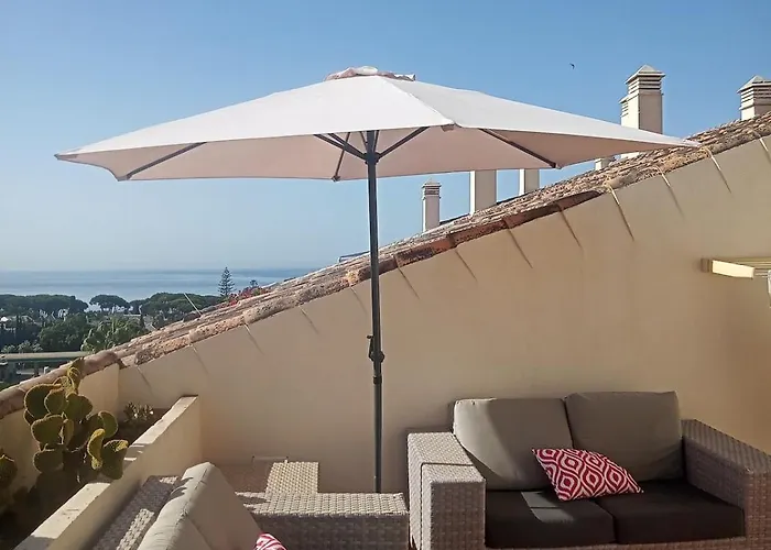 Golden Mile Penthouse, Pool-parking, 5min Beach! شقة *