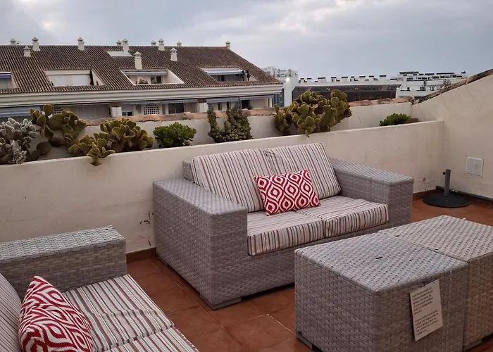 شقة Golden Mile Penthouse, Pool-parking, 5min Beach! *