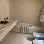 Golden Mile Penthouse, Pool-parking, 5min Beach! Appartement